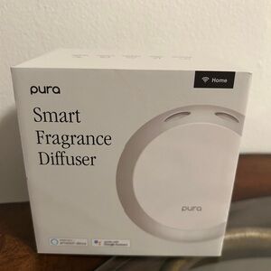 Pura Smart Fragrance Diffuser It Does Not Include The Refills Only The Diffuser